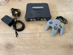 Nintendo 64, Spelcomputers en Games, Spelcomputers | Nintendo 64, Ophalen of Verzenden, Zo goed als nieuw, Met 1 controller