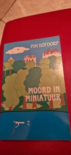Haagse mysterie reeks: Moord in miniatuur van Pim Hofdorp, Ophalen of Verzenden, Gelezen
