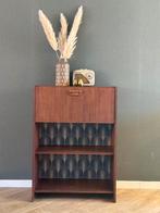 Vintage retro midcentury kastje met artdeco print, Ophalen, Vintage retro midcentury artdeco deens scandinavisch 60's, 1 of 2 laden