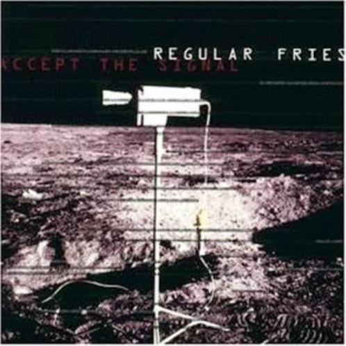 cd van Regular Fries ‎– Accept The Signal, Cd's en Dvd's, Cd's | Rock, Zo goed als nieuw, Verzenden