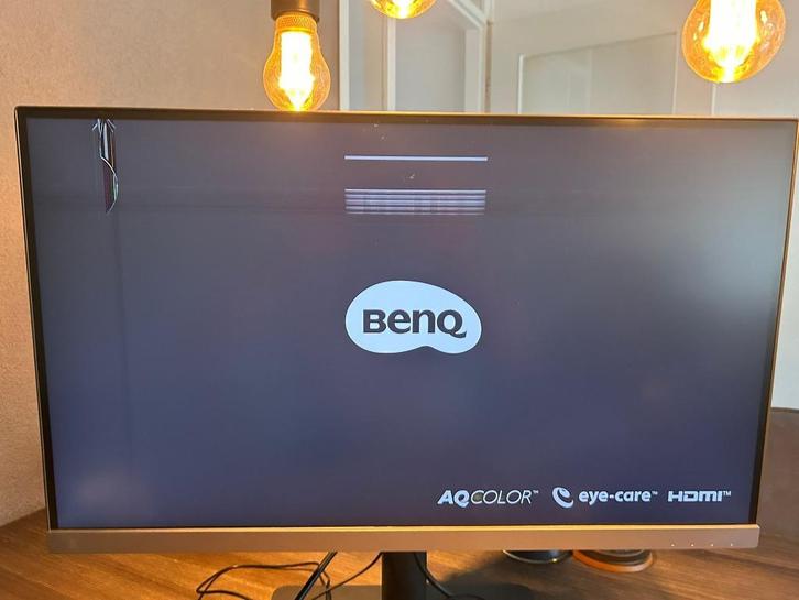 Benq monitor (lichte schade), Computers en Software, Monitoren, Gebruikt, 60 Hz of minder, IPS, Full HD, Ophalen
