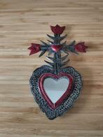 Heilig Hart ornament met spiegeltje, tin Mexico, Huis en Inrichting, Minder dan 50 cm, Rond, Ophalen of Verzenden, Zo goed als nieuw
