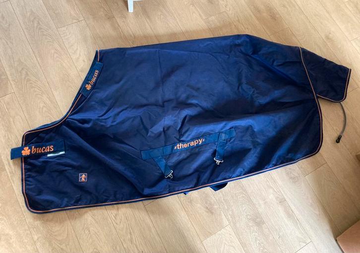 Bucas therapy turnout light 6.0, Dieren en Toebehoren, Paarden en Pony's | Dekens en Dekjes, Gebruikt, Deken, Ophalen of Verzenden