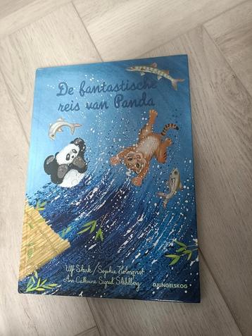 De fantastische reis van panda beschikbaar voor biedingen