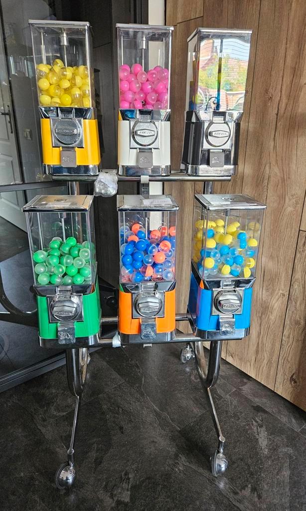 FIFTIES SIXTIES BEAVER CAPSULE AUTOMATEN OP BEAVER STAND, Verzamelen, Automaten | Overige, Nieuw, Ophalen