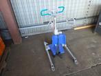 Actieve Tillift Arjo Sara 3000 ( max 200KG ) / Zonder Accu, Diversen, Verpleegmiddelen, Ophalen, Gebruikt