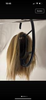 Tressallure Pruik Undercut Bob - ZGAN!, Ophalen of Verzenden, Zo goed als nieuw