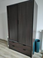 Donkerbruine klerenkast TRYSIL met schuifdeuren, Ophalen, Gebruikt, 100 tot 150 cm, 200 cm of meer