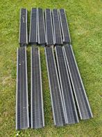 11 meter kunststof afwateringsgoot incl. rooster, Doe-het-zelf en Verbouw, Buizen en Afvoer, Ophalen, Zo goed als nieuw, Pvc, 6 meter of meer