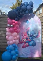 ballonnen backdrop stitch verjaardag, Hobby en Vrije tijd, Feestartikelen | Verhuur, Ophalen, Nieuw, Verjaardag