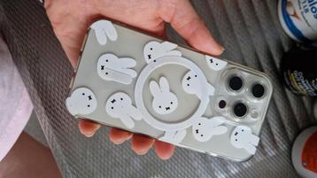 Hoesje iPhone 15 pro beschikbaar voor biedingen