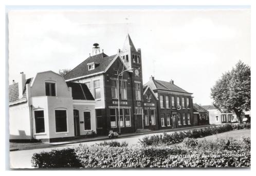 Grootegast, Raadhuis Hoofdstraat, Verzamelen, Ansichtkaarten | Nederland, Gelopen, Groningen, 1960 tot 1980, Verzenden