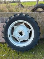 Ford velg met band 32 inch, Zakelijke goederen, Agrarisch | Onderdelen | Banden, Velgen en Assen, Ophalen