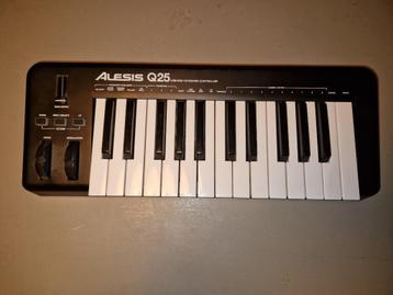 Alesis Q25 midi controller