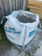 Ophoogzand (iets meer dan een halve Big Bag), Ophalen, Zo goed als nieuw, Ophoogzand
