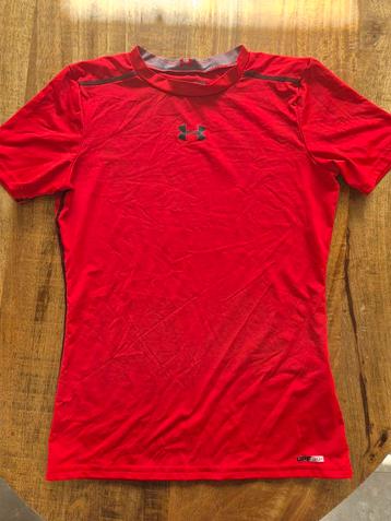 Under Armour Sportshirt YXL beschikbaar voor biedingen