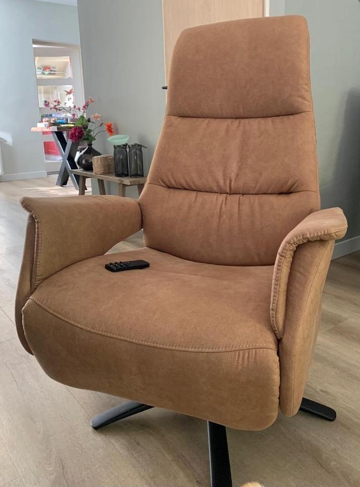 Relax Fauteuil Cognac kleur, Huis en Inrichting, Fauteuils, Zo goed als nieuw, Stof, 50 tot 75 cm, 75 tot 100 cm, Ophalen