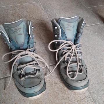 Lowa Renegade GTX Mid Evo maat 40 beschikbaar voor biedingen