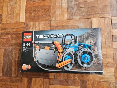 lego technic 42071, Kinderen en Baby's, Speelgoed | Duplo en Lego, Nieuw, Ophalen of Verzenden