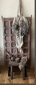 Oude Nepalese deur, Ophalen, Gebruikt