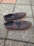 Schoenen, Ophalen, Zo goed als nieuw