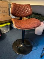 Barkruk de luxe, 1 kruk, Ophalen, Zo goed als nieuw, 60 tot 90 cm