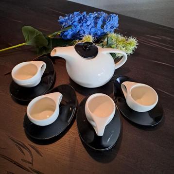 Vintage Design theeset porselein wit/zwart -  4 kopjes beschikbaar voor biedingen