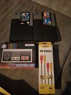 Aangeboden 2 nintendo 8 games, controller en av cables, Spelcomputers en Games, Ophalen, Gebruikt, Met 1 controller