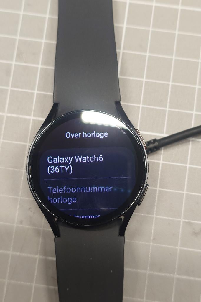 Samsung Galaxy watch 6, Zwart, Samsung ⌚️, Ophalen of Verzenden, Zo goed als nieuw
