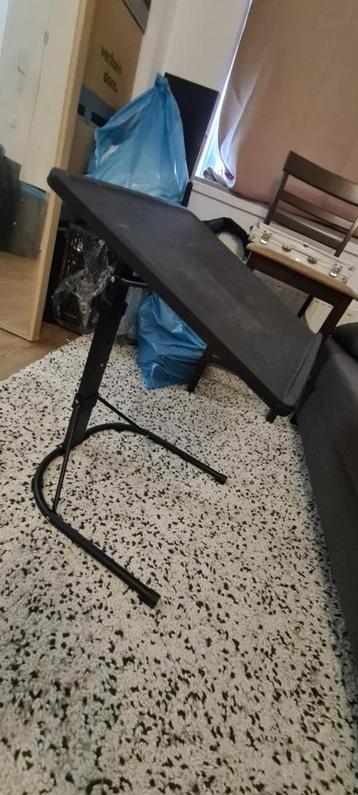 Opvouwbaar Tafeltje (Alleen Ophalen) beschikbaar voor biedingen