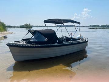 Sloep Silver Yacht beschikbaar voor biedingen