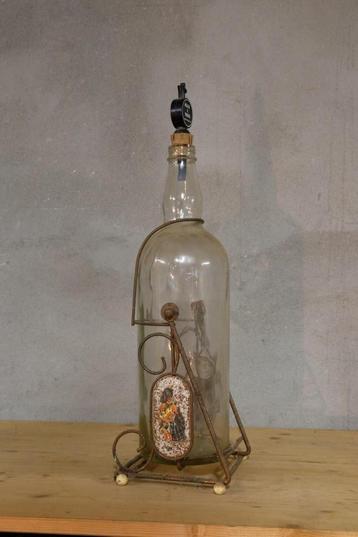 whiskey fles  kantelbaar    vintage beschikbaar voor biedingen