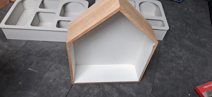 Houten Wanddecoratie Huisvorm, Huis en Inrichting, Woonaccessoires | Wandplanken en Boekenplanken, Ophalen
