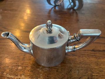 Zilveren theepot Wiskemann beschikbaar voor biedingen