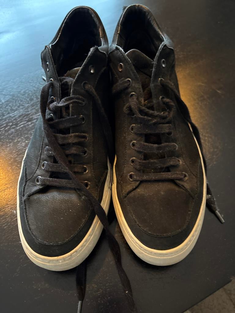Zwarte Sneakers -  in goede staat! Rehab mt 43, Kleding | Heren, Schoenen, Ophalen of Verzenden, Gedragen, Zwart, Sneakers of Gympen