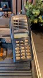 Motorola GP380 portofoon set + 6-vaks lader, Ophalen, Gebruikt, Volta straat 4, Zwijndrecht, Info@motorola.com
