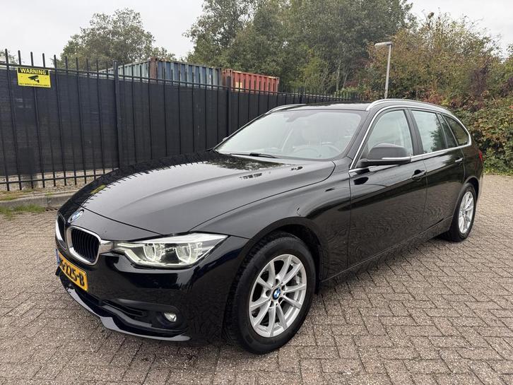 BMW 3 Serie Touring 318i Autom/Tiptr Executive Leer/Navi/Cli, Auto's, BMW, Bedrijf, Te koop, 3-Serie, ABS, Airbags, Airconditioning