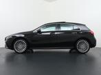 Mercedes-Benz A-klasse 250 e Star Edition AMG Line Plus Pano, Gebruikt, Euro 6, 16 kWh, Zwart
