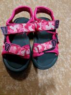Roze legerprint sandaaltjes maat 25., Meisje, Overige typen, Ophalen of Verzenden, Zo goed als nieuw