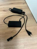 Microsoft Surface Dock 2 - Uitbreid je Surface!, Computers en Software, Dockingstations, Ophalen of Verzenden, Zo goed als nieuw