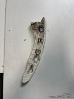 Peugeot 208 achterbumper rechts houder bumper steun achter