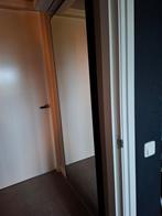 Grote spiegel 200 x 78 opknappertje

Is een beetje beschadig, Huis en Inrichting, Woonaccessoires | Spiegels, Ophalen