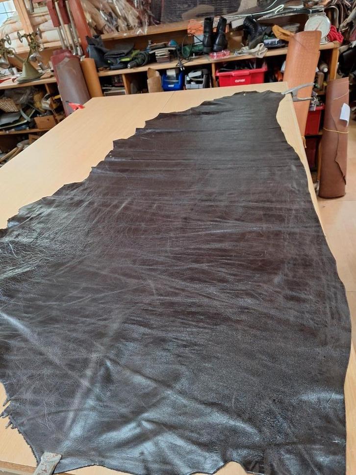 Kalfshuid, Krakalee, Donker bruin 15 voet, AA, 37,50 euro, Hobby en Vrije tijd, Stoffen en Lappen, Nieuw, Leer of Kunstleer, 30 tot 120 cm