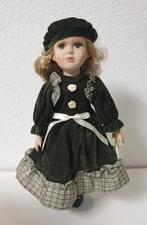 Italiaanse design - Vintage Porseleinen Pop - di Monte, Verzamelen, Poppen, Ophalen of Verzenden, Zo goed als nieuw, Pop