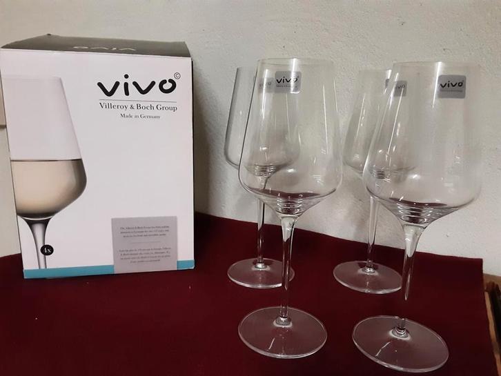 Vivo glazen voor witte wijn, wijnglazen, kerst servies, Verzamelen, Glas en Borrelglaasjes, Zo goed als nieuw, Overige typen, Ophalen of Verzenden