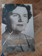 Juliana, Vorstin in een mannenwereld - Jolande Withuis, Ophalen of Verzenden, Zo goed als nieuw, Jolande Withuis, Politiek