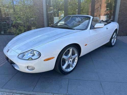 Jaguar XKR 4.0 V8 Convertible (bj 2002, automaat), Auto's, Jaguar, Bedrijf, Te koop, XK, ABS, Airbags, Airconditioning, Alarm