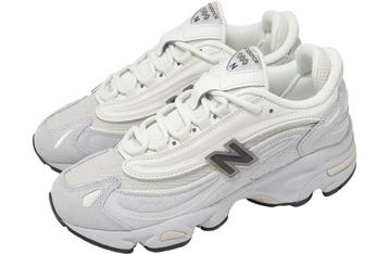 New Balance 1000 NIEUW origineel in doos maat 44,5 beschikbaar voor biedingen