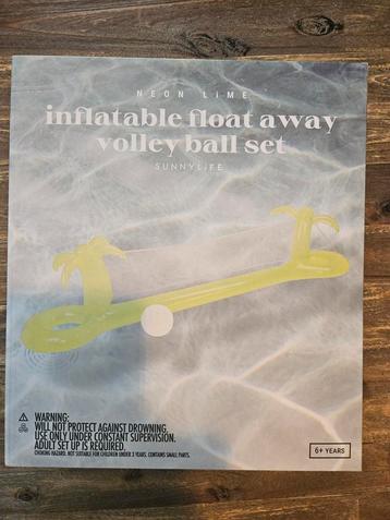 NiEUW!! Opblaasbaar volleybalnet. Het kan drijven op water beschikbaar voor biedingen