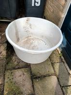 Grote witte 99 liter bak., Tuin en Terras, Bloembakken en Plantenbakken, Ophalen, Gebruikt, Rond, Kunststof